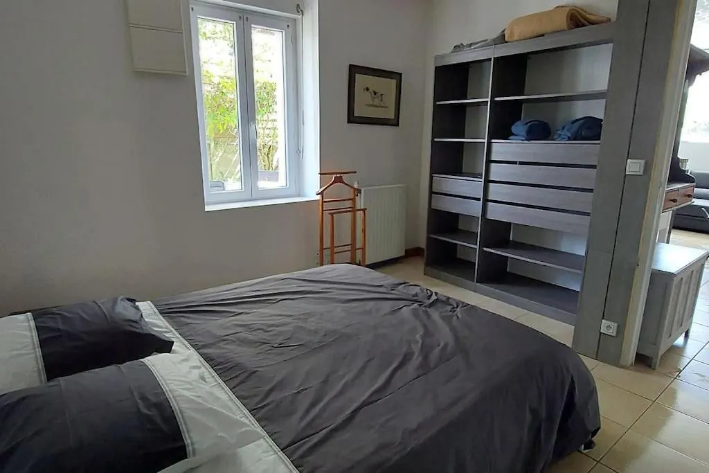 Holiday home Charmante Maison, 3 Chambres, 10 Min Des Plages Crach France