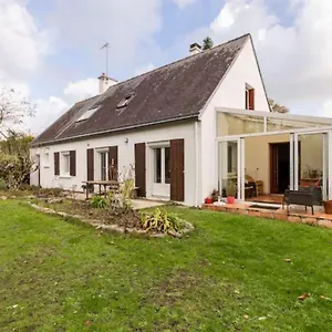 Maison Familiale Avec Grand Jardin - Proche Hébergement de vacances